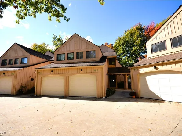 81 Landings Way, Avon Lake, OH 44012