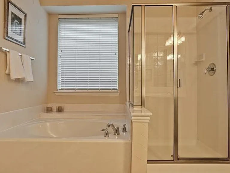 5409 Buckland Dr — Photo 17