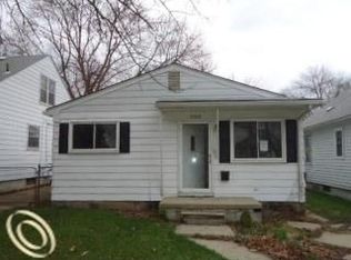 6388 Heyden St, Detroit, MI 48228