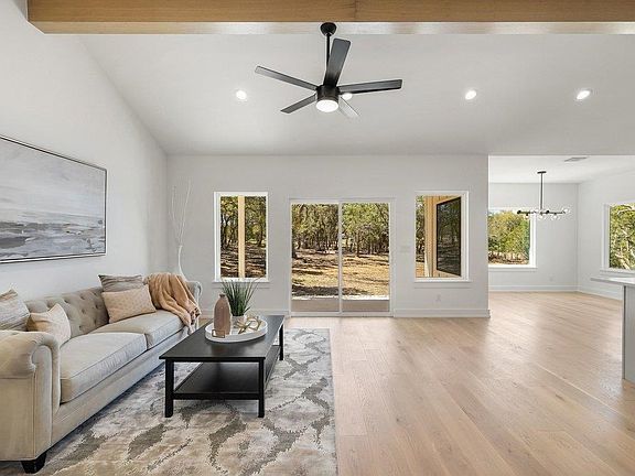 5th image of 408 Rust Ranch Rd