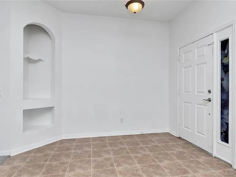 29822 Boyette Oaks Pl — Photo 2