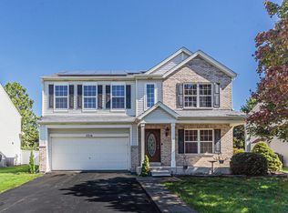 2216 Caton Ridge Dr, Plainfield, IL 60586