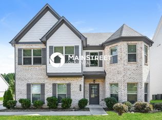 692 Overlook Glen Dr, Lawrenceville, GA 30045