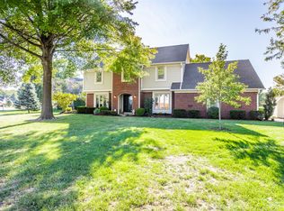 13837 Scott Dr, Carmel, IN 46032