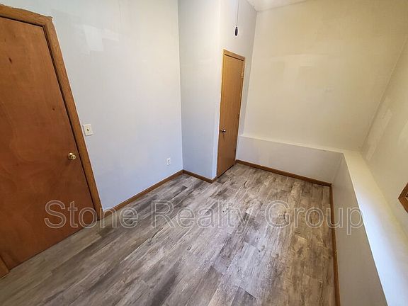 5th image of 2478 N Main St
