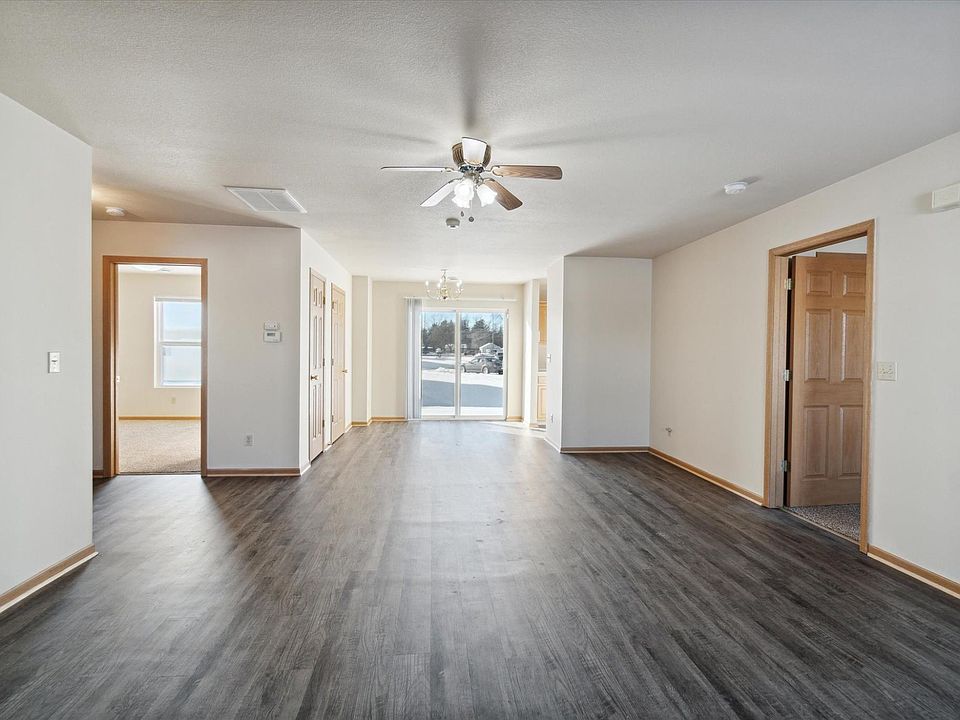 2807 Brookwood Ln N 2807, Saginaw, MI 48601 Zillow