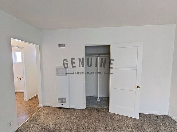 5th image of 15121 Van Buren St APT 10