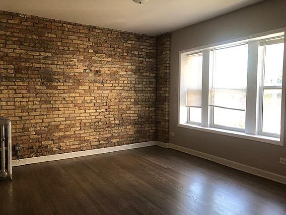 2nd image of 2838 N Albany Ave #1
