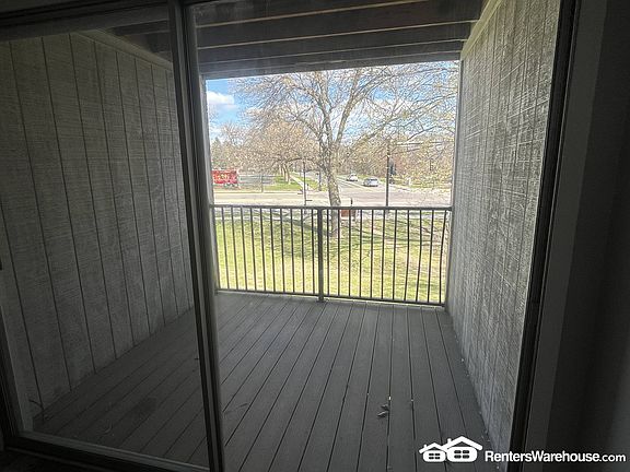 5th image of 12920 Nicollet Ave S #201