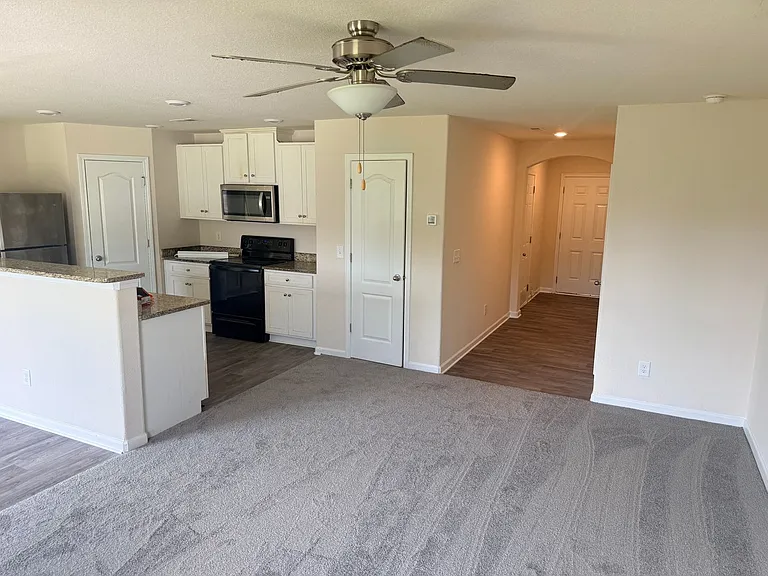 3911 Rosfield Dr #1 — Photo 7