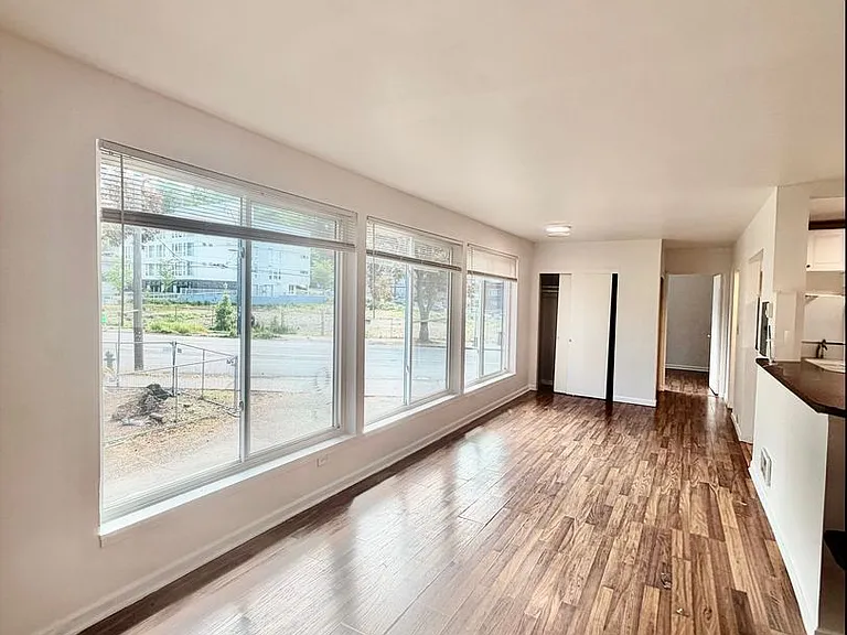 5222 Rainier Ave S — Photo 8