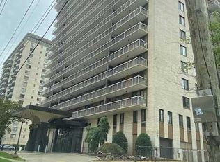 151 Prospect Ave APT 2F, Hackensack, NJ