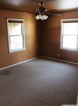 5th image of 5125 52nd Ave N