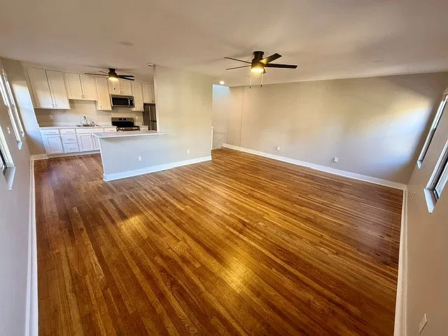 2 bed, 1075 sqft, $2,250 — Photo 1