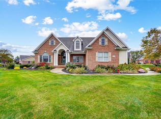 582 Acadia Ct, Troy, OH 45373