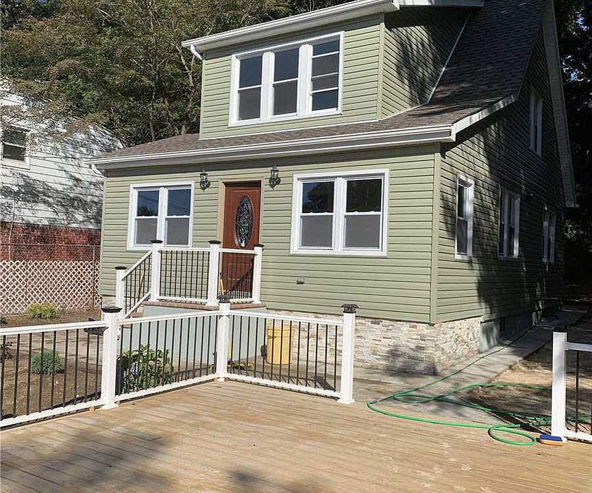 1st image of 12 Byrd St