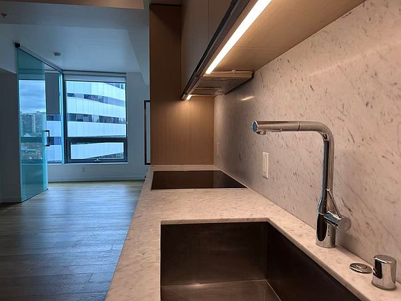3rd image of 1808 Minor Ave #2300