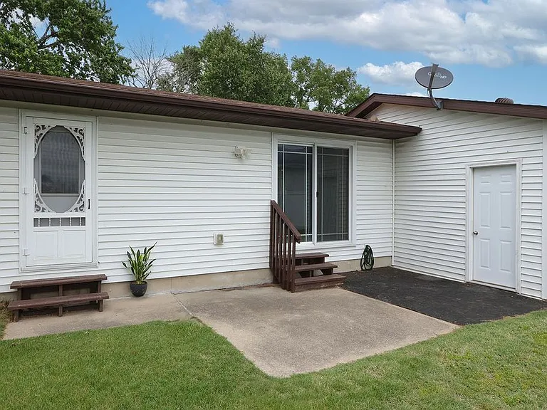 Parkview Dr — Photo 6