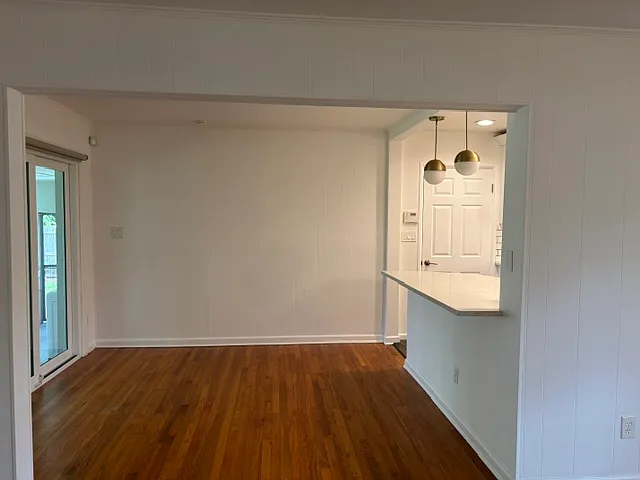 4 bed, 1378 sqft, $3,195 — Photo 3