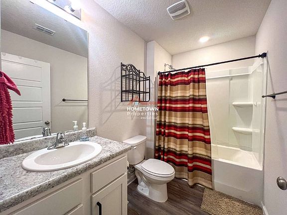 4th image of 1039 Lovebird Ct