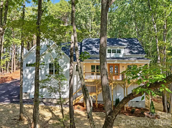 5290 W Liberty Hill Rd, York, SC 29745