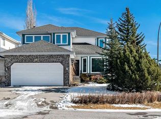 303 S Schubert Pl NW, Calgary, AB T3L 1X2