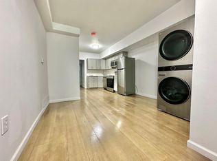 1015 Spruce St #1E, Philadelphia, PA 19107