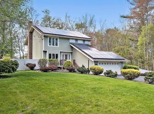 298-298A Hampshire Rd, Methuen, MA 01844