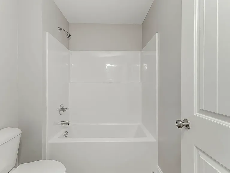 124 Callahan Cavender Rd SE #B — Photo 14