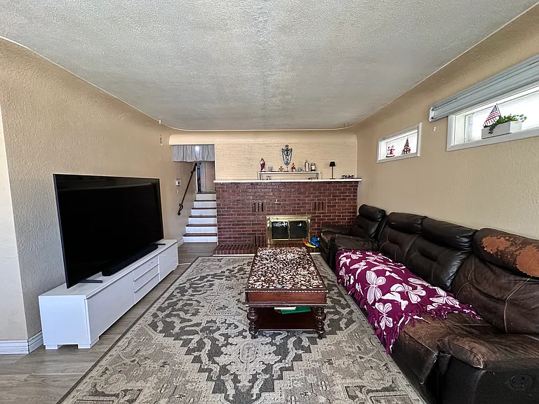 2240 Nome St — Photo 7