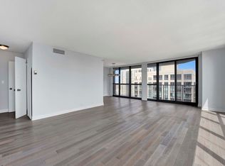 10 E Ontario St APT 4108, Chicago, IL 60611
