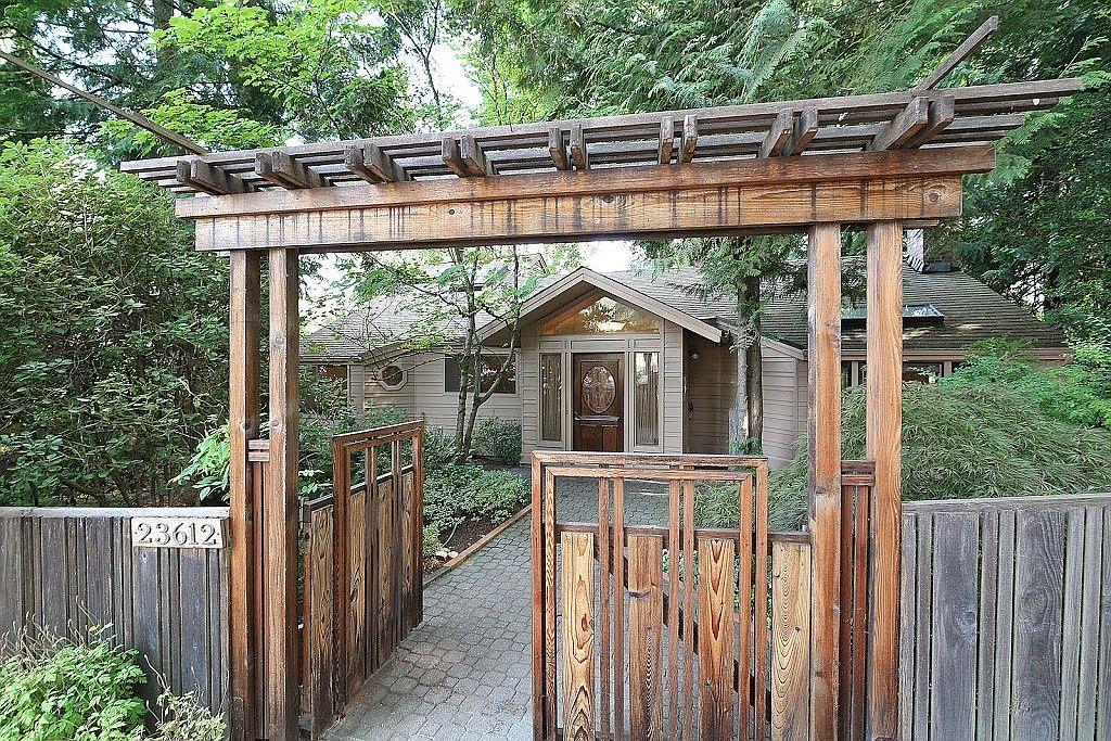 23612 SE 165th St, Issaquah, WA 98027 | Zillow