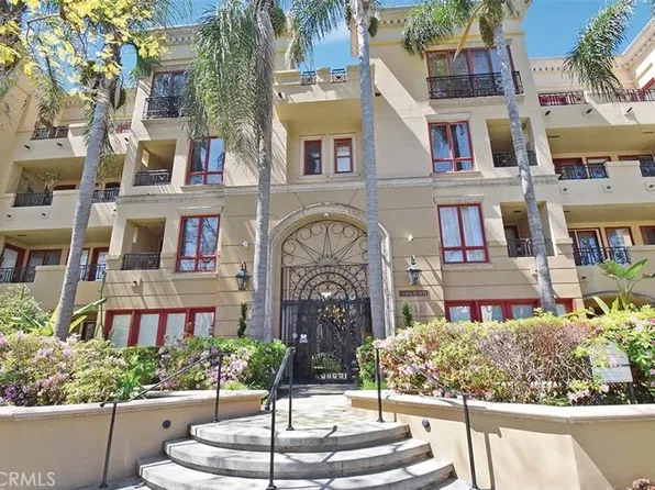 411 N Oakhurst Dr Unit 102, Beverly Hills, CA 90210