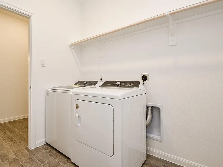 7207 Prairie Heights Dr — Photo 13