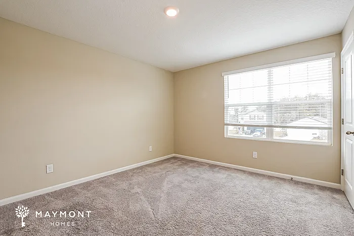 2681 Island Pond Rd — Photo 10