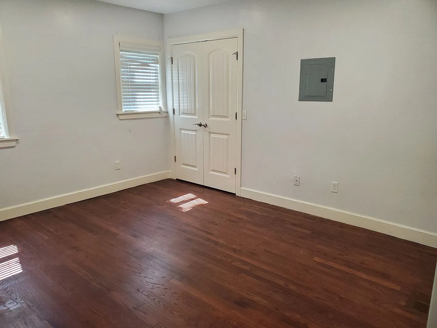 Super Cozy Apartment In The Heart Of Downtown Okc — Photo 3