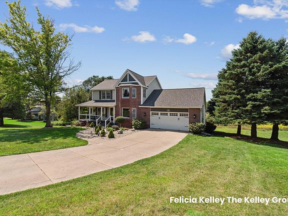 5th image of 7525 Steeplebush Ln NE