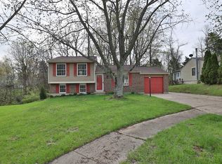 4582 Muirvalley Ct, Batavia, OH 45103
