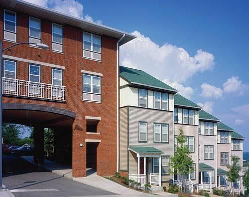 Oak Hill Apartments
