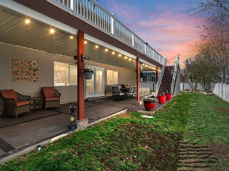 Entrance to Apartment