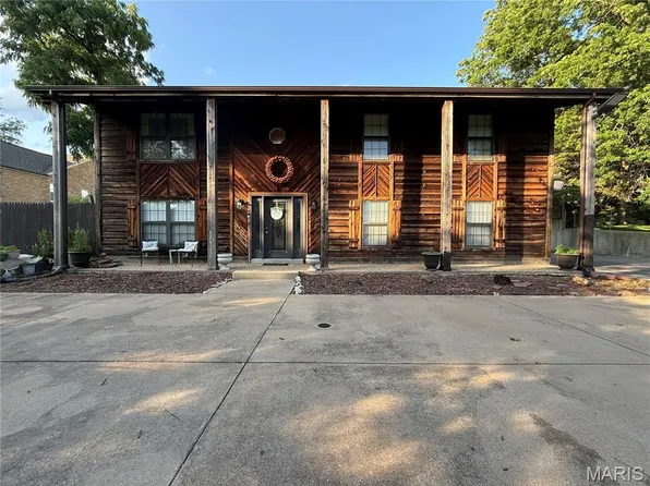 10755 Kennerly Rd, Saint Louis, MO 63128