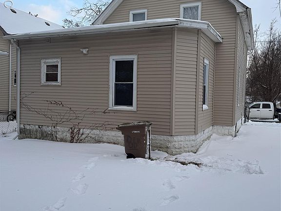 3rd image of 86 Hamilton St