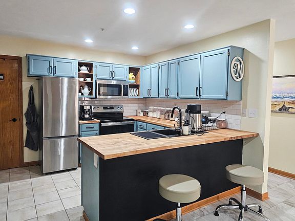 4th image of 7260 N Alpine Rd APT 4