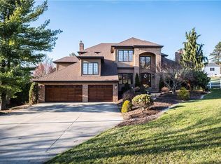 106 Cidar Ln, Mcmurray, PA 15317