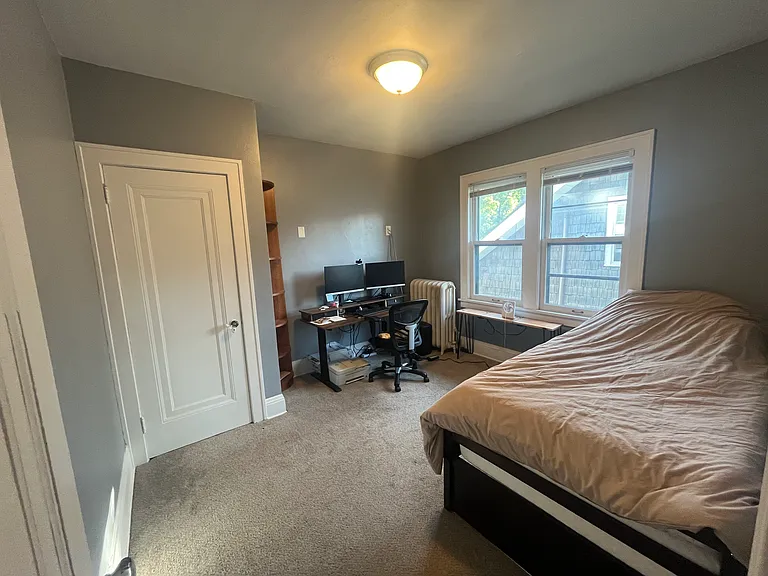 bedroom #1