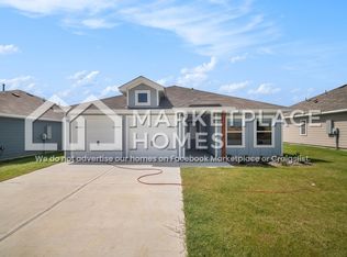 933 Burlington Ave, Fort Worth, TX 76108