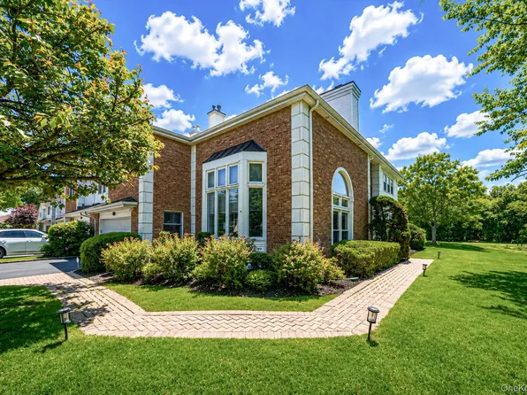 86 Hamlet Drive, Commack, NY 11725