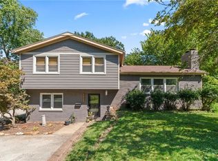 5525 Perry Ln, Merriam, KS 66203