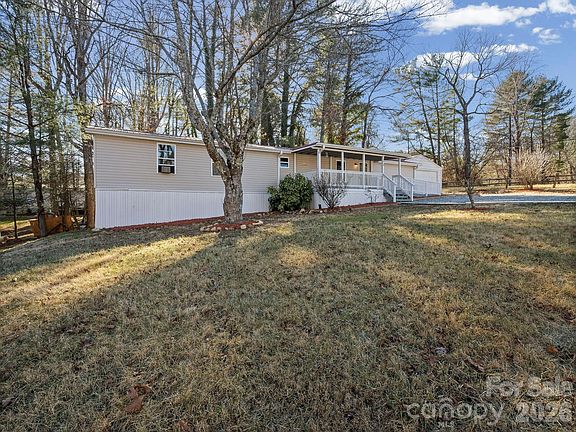 4th image of 1212 Easy St