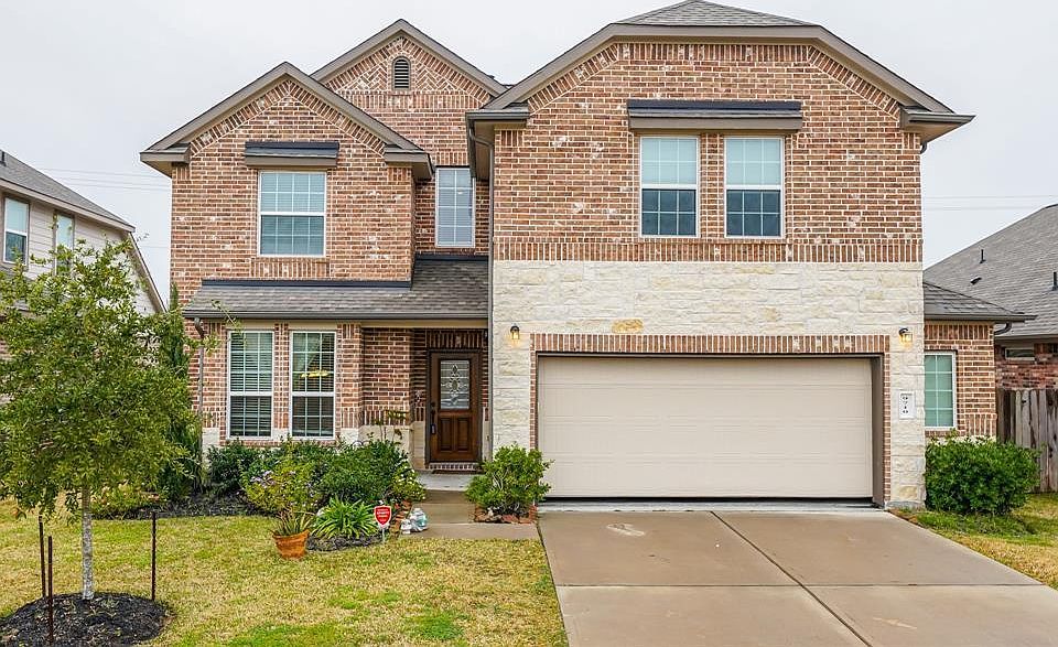 1st image of 9710 Yellow Rose Dr